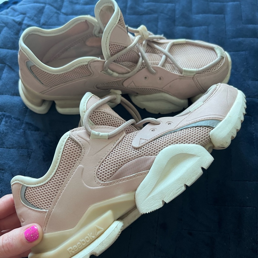 Barneys New York x Reebok Run.r 96 sneakers